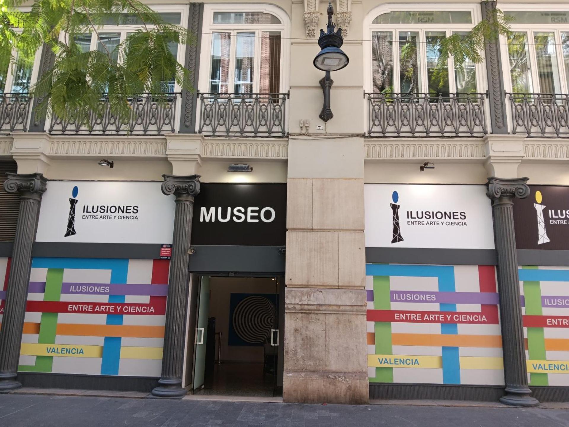 Apartamento Familiar Centro Historico Plaza Ayuntamiento "Ciutat Vella" Valencia Bagian luar foto