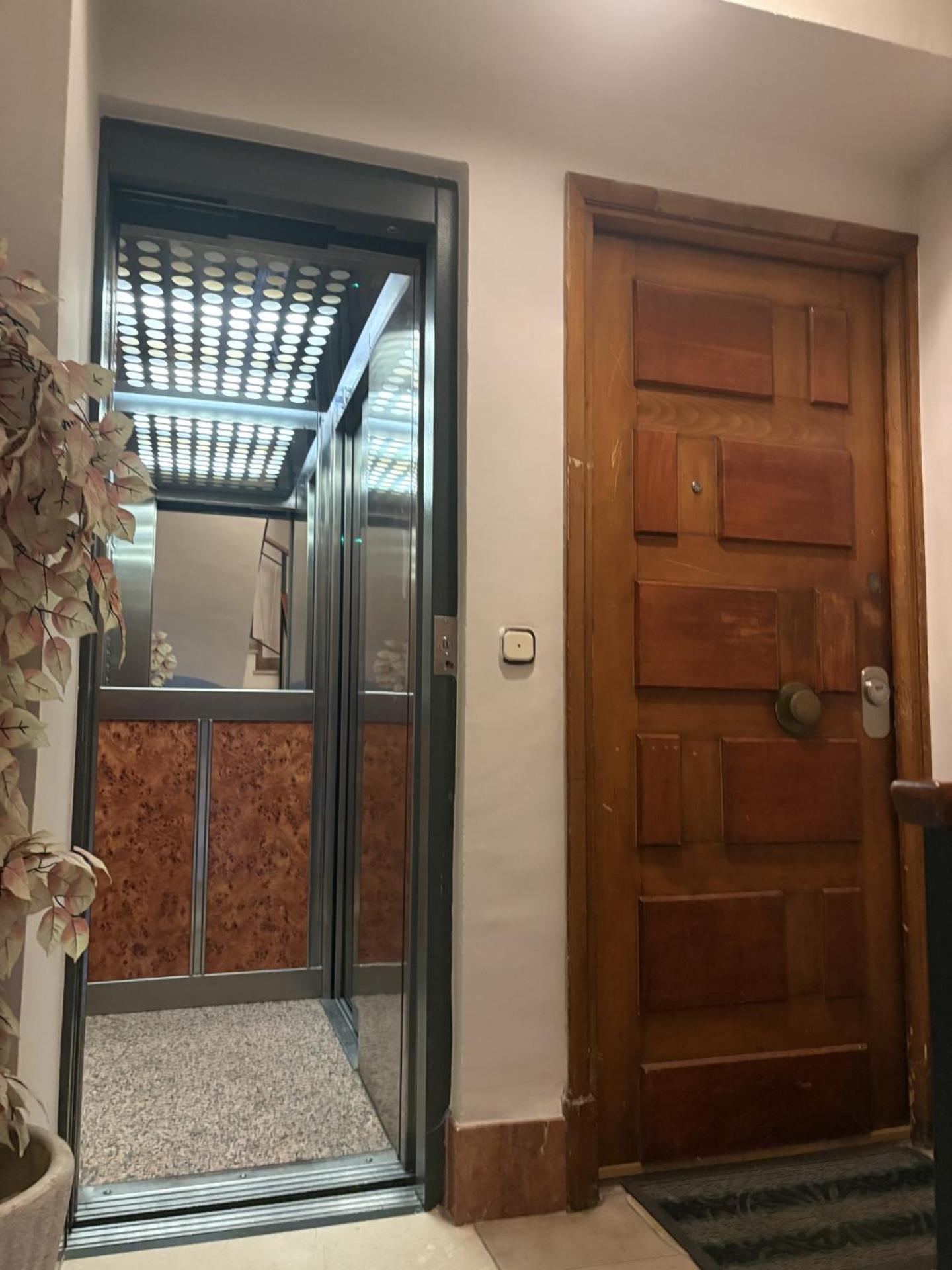 Apartamento Familiar Centro Historico Plaza Ayuntamiento "Ciutat Vella" Valencia Bagian luar foto